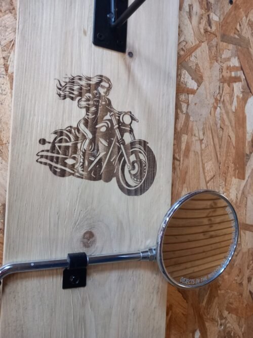 Porte casque moto girl